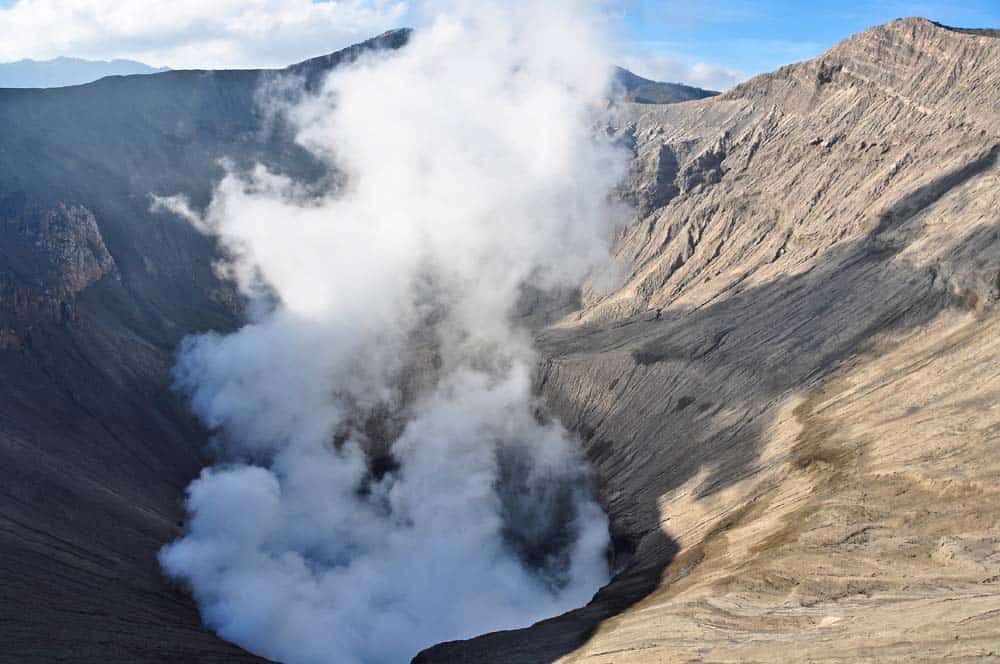 Cratere del volcano Bromo all'alba | Viaggio Indonesia