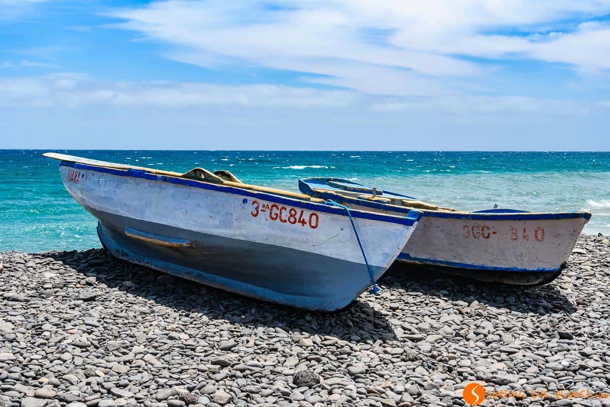 Colorful boats, Pozo Negro, Fuerteventura | Things to see and do in Fuerteventura in 3 days