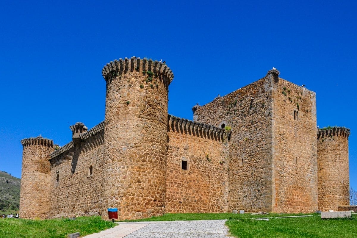 Castillo medieval, El Barco de Ávila, Castilla y León | Pueblos de Ávila con encanto